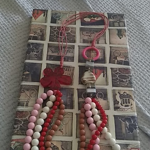 Longer layered red pink beads flower boho necklace Statement Fun Piece - Picture 2 of 3